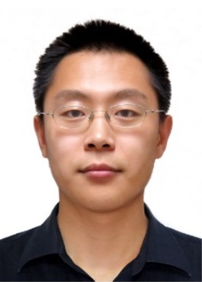 李昕